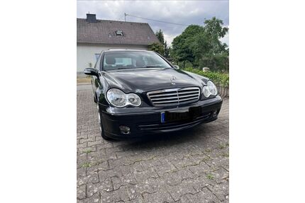 Mercedes-Benz C 180 Gebrauchtwagen