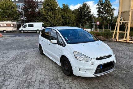 Ford S-Max Gebrauchtwagen