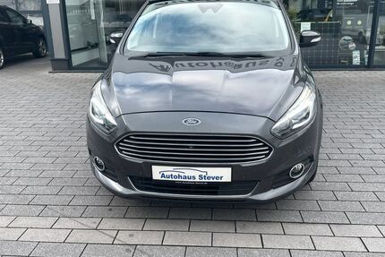 Ford S-Max Gebrauchtwagen