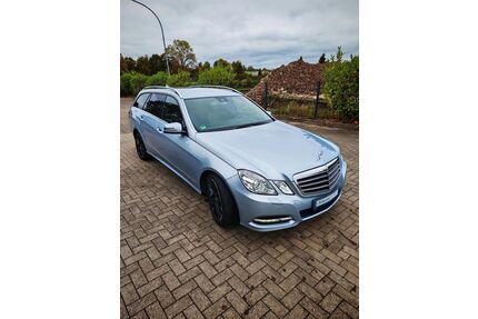 Mercedes-Benz E 220 Gebrauchtwagen
