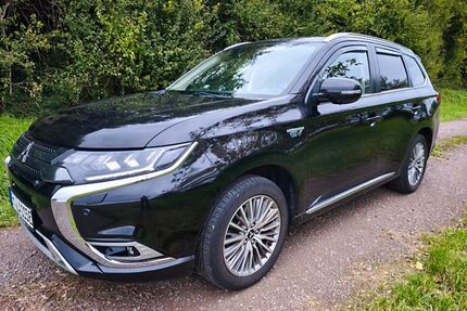 Mitsubishi Plug-in Hybrid Outlander Gebrauchtwagen
