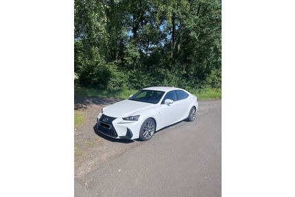 Lexus IS 300 Gebrauchtwagen