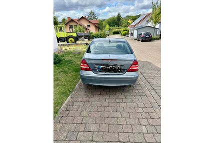Mercedes-Benz C 180 Gebrauchtwagen