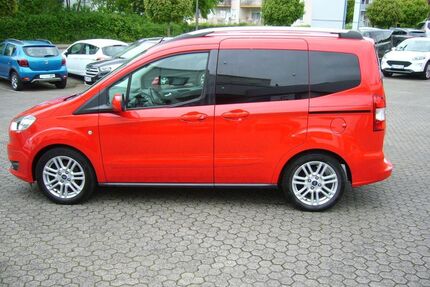 Ford Tourneo Courier Gebrauchtwagen