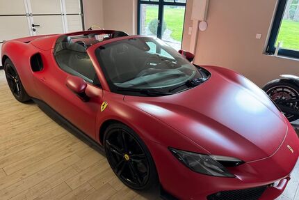 Ferrari 296 GTS Gebrauchtwagen