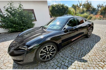 Porsche Taycan Gebrauchtwagen