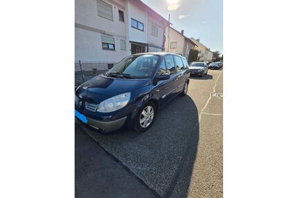 Renault Grand Scenic Gebrauchtwagen