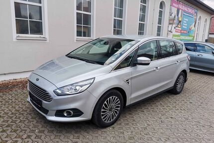 Ford S-Max Gebrauchtwagen