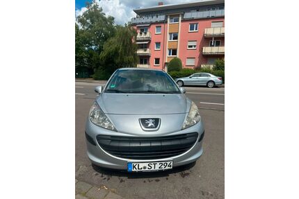 Peugeot 207 Gebrauchtwagen