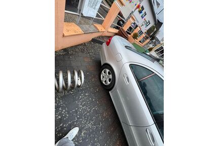 Mercedes-Benz E 320 Gebrauchtwagen