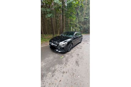 Mercedes-Benz CLA 220 Shooting Brake Gebrauchtwagen