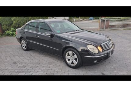 Mercedes-Benz E 220 Gebrauchtwagen