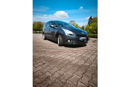 Peugeot 5008 Gebrauchtwagen