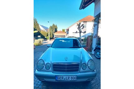 Mercedes-Benz E 200 Gebrauchtwagen