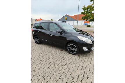 Renault Grand Scenic Gebrauchtwagen