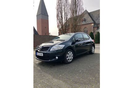 Toyota Auris Gebrauchtwagen