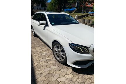 Mercedes-Benz E 220 Gebrauchtwagen