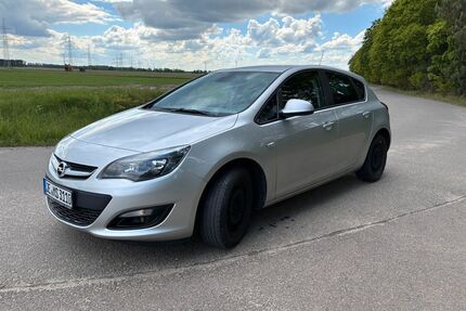 Opel Astra Gebrauchtwagen