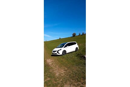 Opel Zafira Tourer Gebrauchtwagen