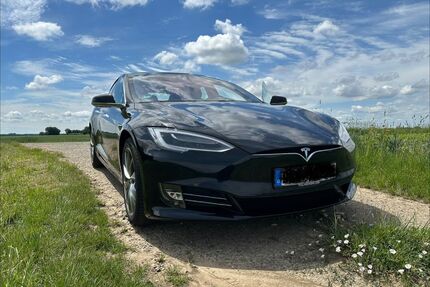 Tesla Model S Gebrauchtwagen