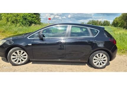 Opel Astra Gebrauchtwagen