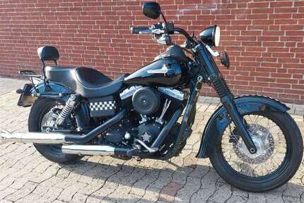 Harley Davidson Dyna Street Bob Gebrauchtwagen