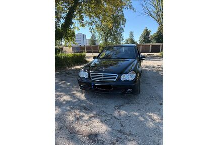 Mercedes-Benz C 180 Gebrauchtwagen