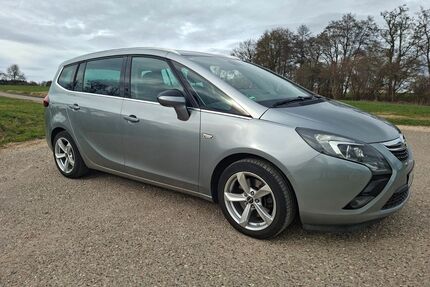 Opel Zafira Tourer Gebrauchtwagen