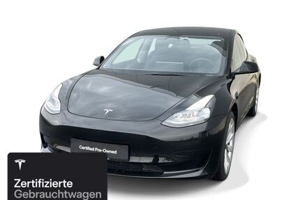 Mercedes-Benz Model 3 