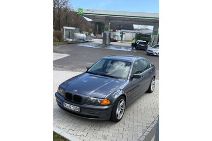 BMW 330 Gebrauchtwagen