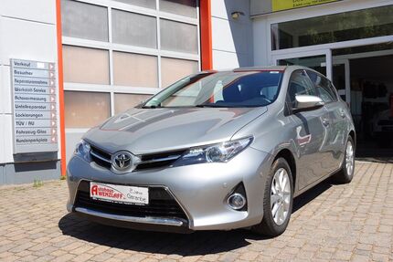 Toyota Auris Gebrauchtwagen