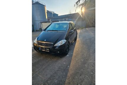 Ford A 170 
