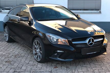 Mercedes-Benz CLA 220 Shooting Brake Gebrauchtwagen