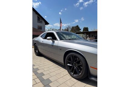 Dodge Challenger Gebrauchtwagen