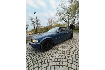 BMW 323 Gebrauchtwagen