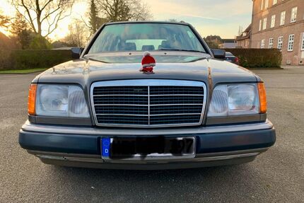 Mercedes-Benz 220 Gebrauchtwagen