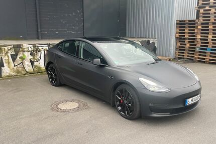 Tesla Model 3 Gebrauchtwagen