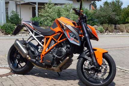 KTM 1290 Super Duke R Gebrauchtwagen