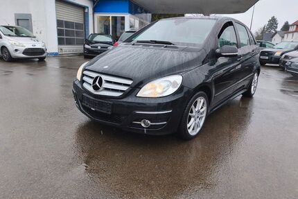 Mercedes-Benz B 180 Gebrauchtwagen