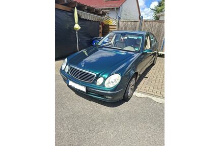 Mercedes-Benz E 240 Gebrauchtwagen