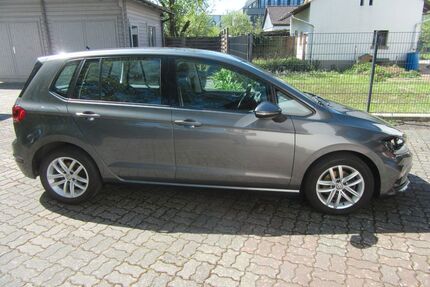VW Golf Sportsvan Gebrauchtwagen