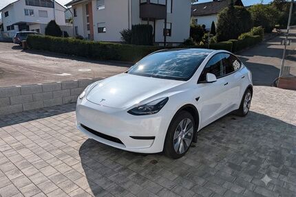 Tesla Model Y Gebrauchtwagen