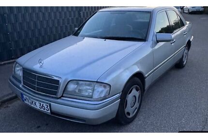 Mercedes-Benz C 180 Gebrauchtwagen