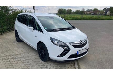 Opel Zafira Tourer Gebrauchtwagen