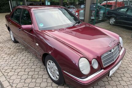 Mercedes-Benz E 230 Gebrauchtwagen