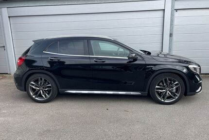 Mercedes-Benz GLA 45 AMG Gebrauchtwagen