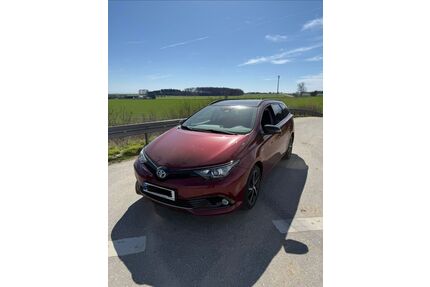 Toyota Auris Touring Sports Gebrauchtwagen