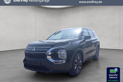 Nissan Plug-in Hybrid Outlander 