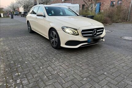 Mercedes-Benz E 200 Gebrauchtwagen