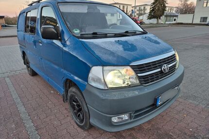 Toyota Hiace Gebrauchtwagen
